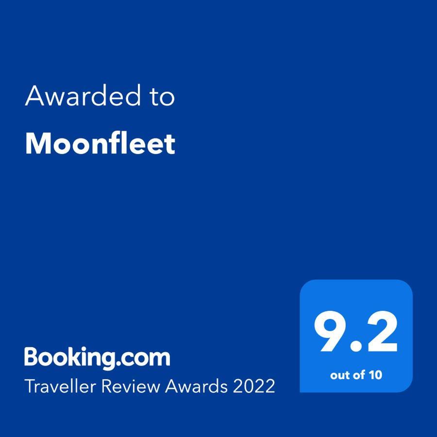 Holiday home Moonfleet *